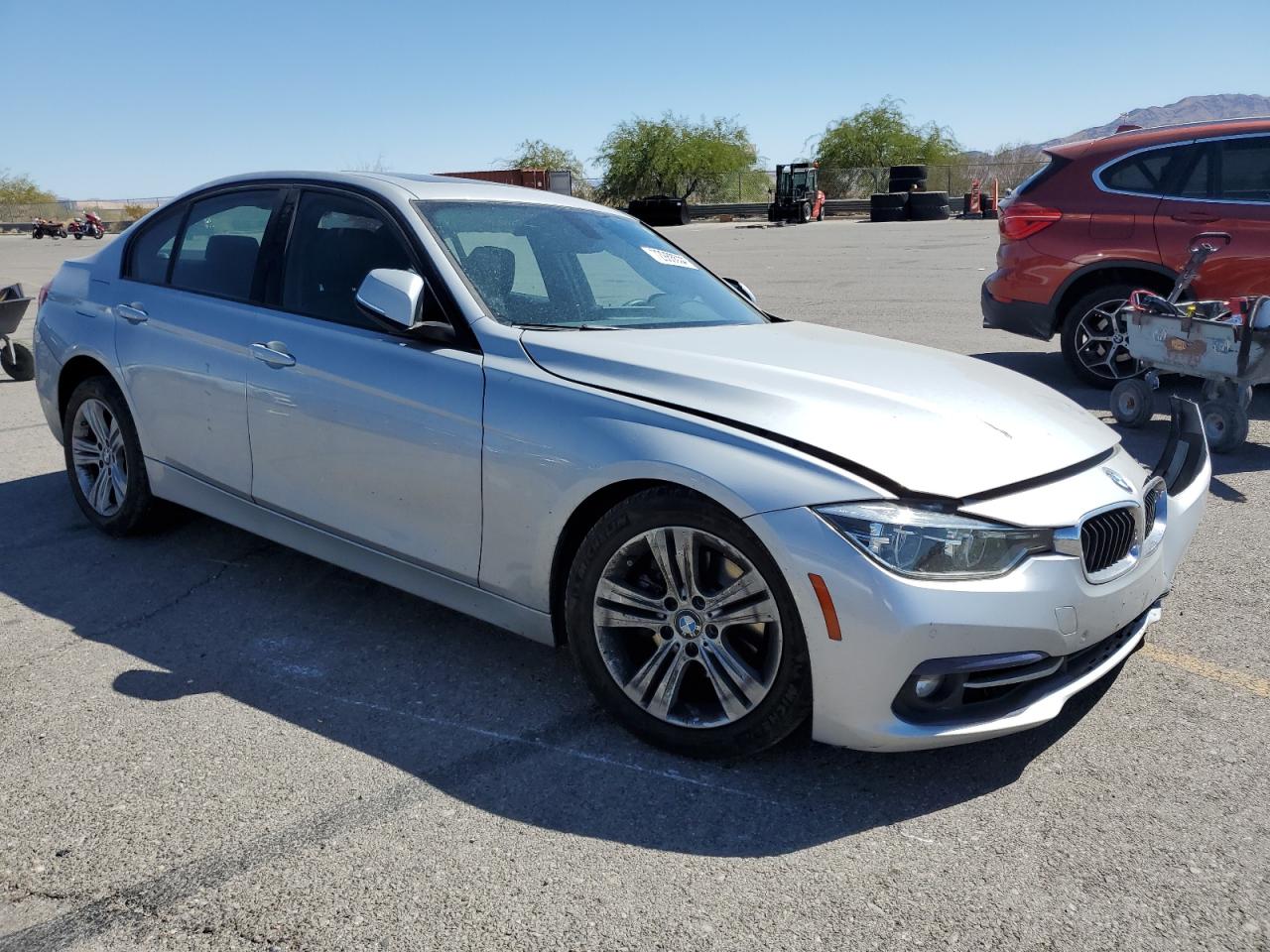 2016 BMW 3er VIN WBA8E3G52GNU04872 Copart auction photo, front end damage thumbnail 4