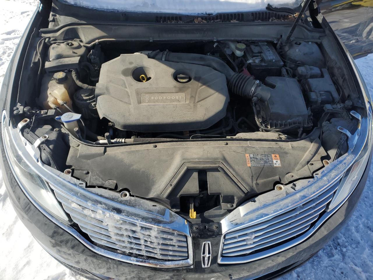 2016 Lincoln MKZ VIN 3LN6L2J90GR627409 Copart auction photo, side / front end damage thumbnail 13