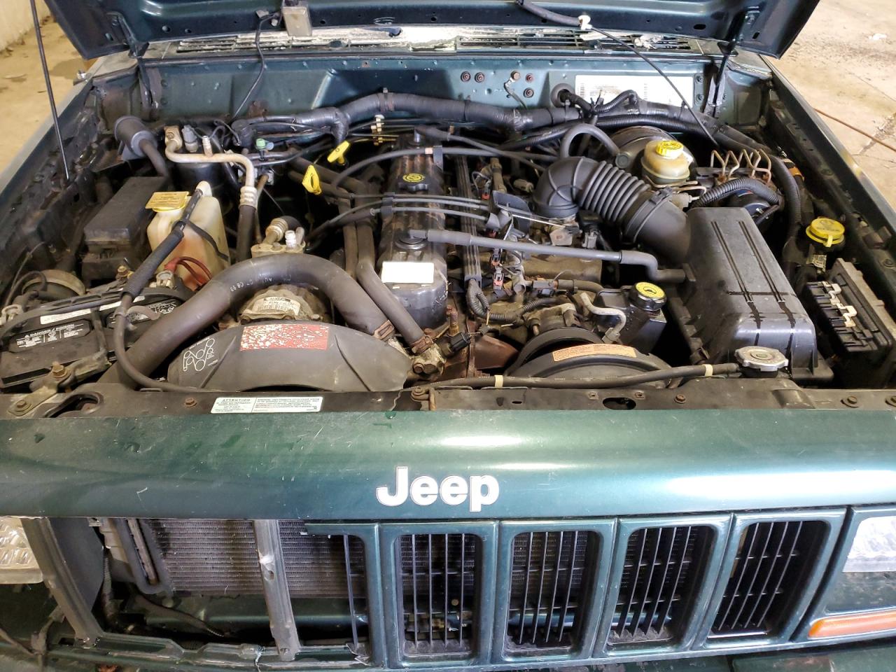 2000 Jeep Cherokee VIN 1J4FF58S6YL117422 Copart auction photo, rollover / front end damage thumbnail 12