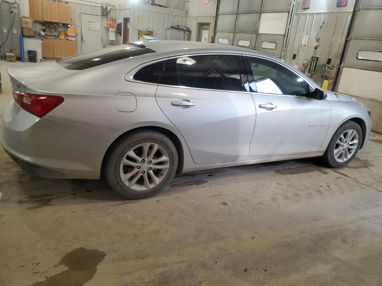 2017 Chevrolet Malibu VIN 1G1ZJ5SU3HF132348 Copart auction photo, side / front end damage thumbnail 3