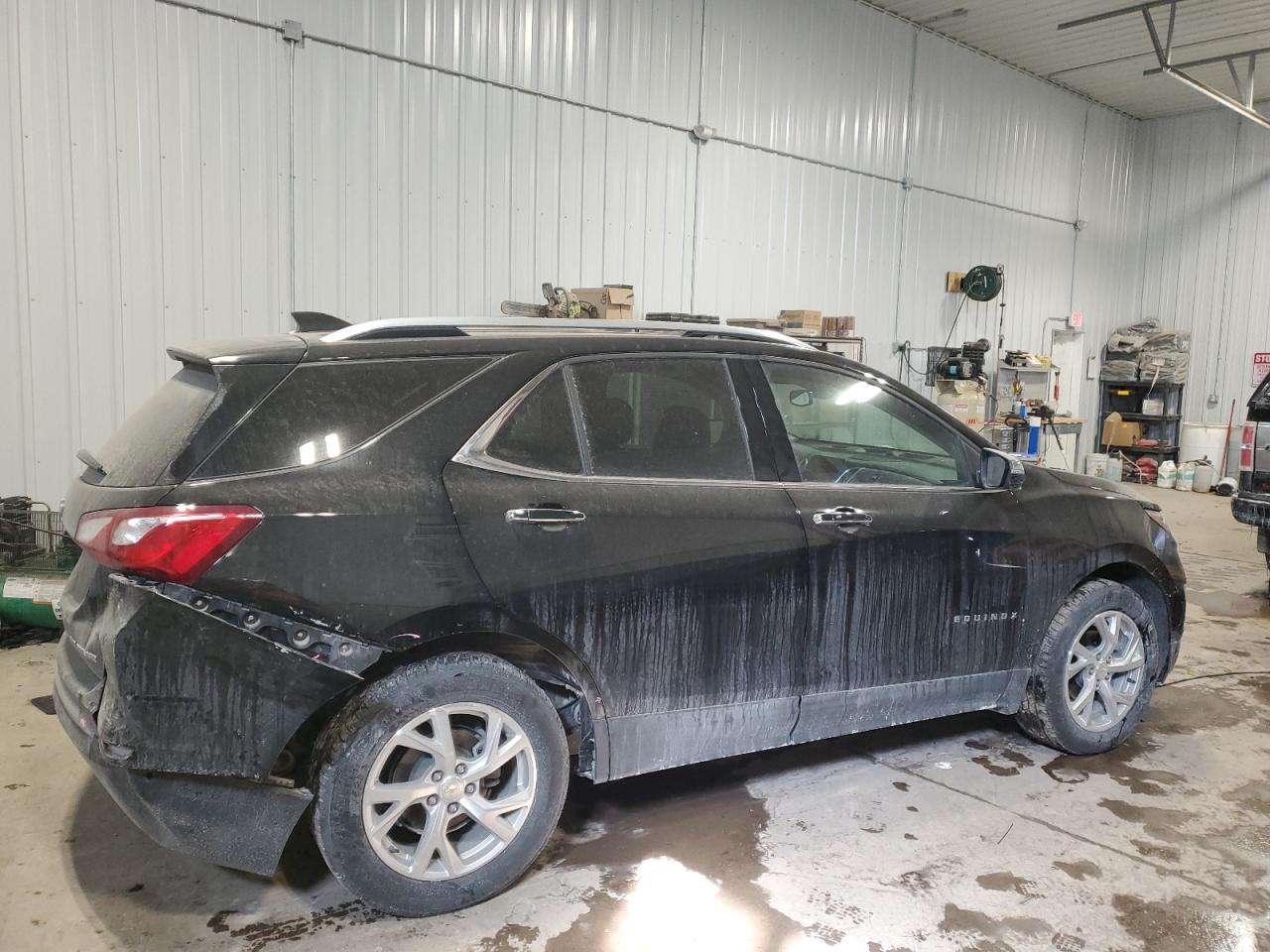 2020 Chevrolet Equinox VIN 2GNAXXEV5L6232142 Copart auction photo, rear end damage thumbnail 3