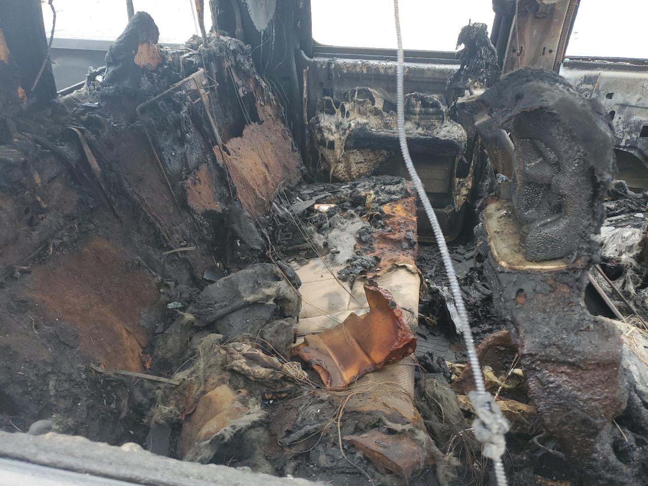 2012 Ford F-150 VIN 1FTFW1CF4CFC16921 Copart auction photo, burn damage thumbnail 10