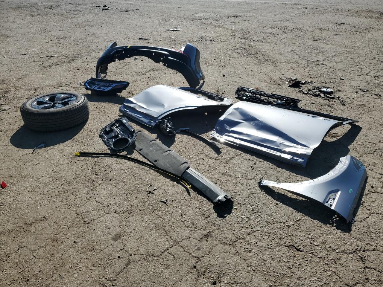 2023 Land Rover Discovery VIN SALCJ2FX9PH324420 Copart auction photo, side / front end damage thumbnail 13
