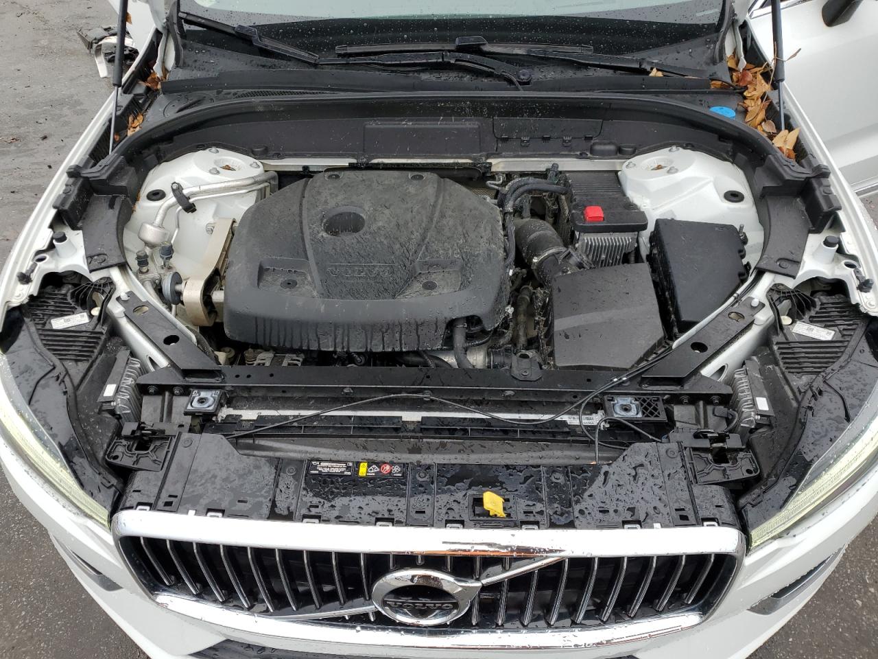 2021 Volvo XC60 VIN YV4102DL4M1882646 Copart auction photo, rear end damage thumbnail 12