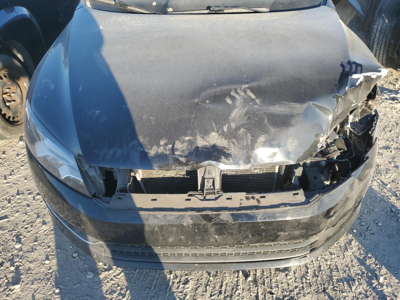 2015 Volkswagen Passat VIN 1VWBT7A34FC066105 Copart auction photo, front end damage thumbnail 11