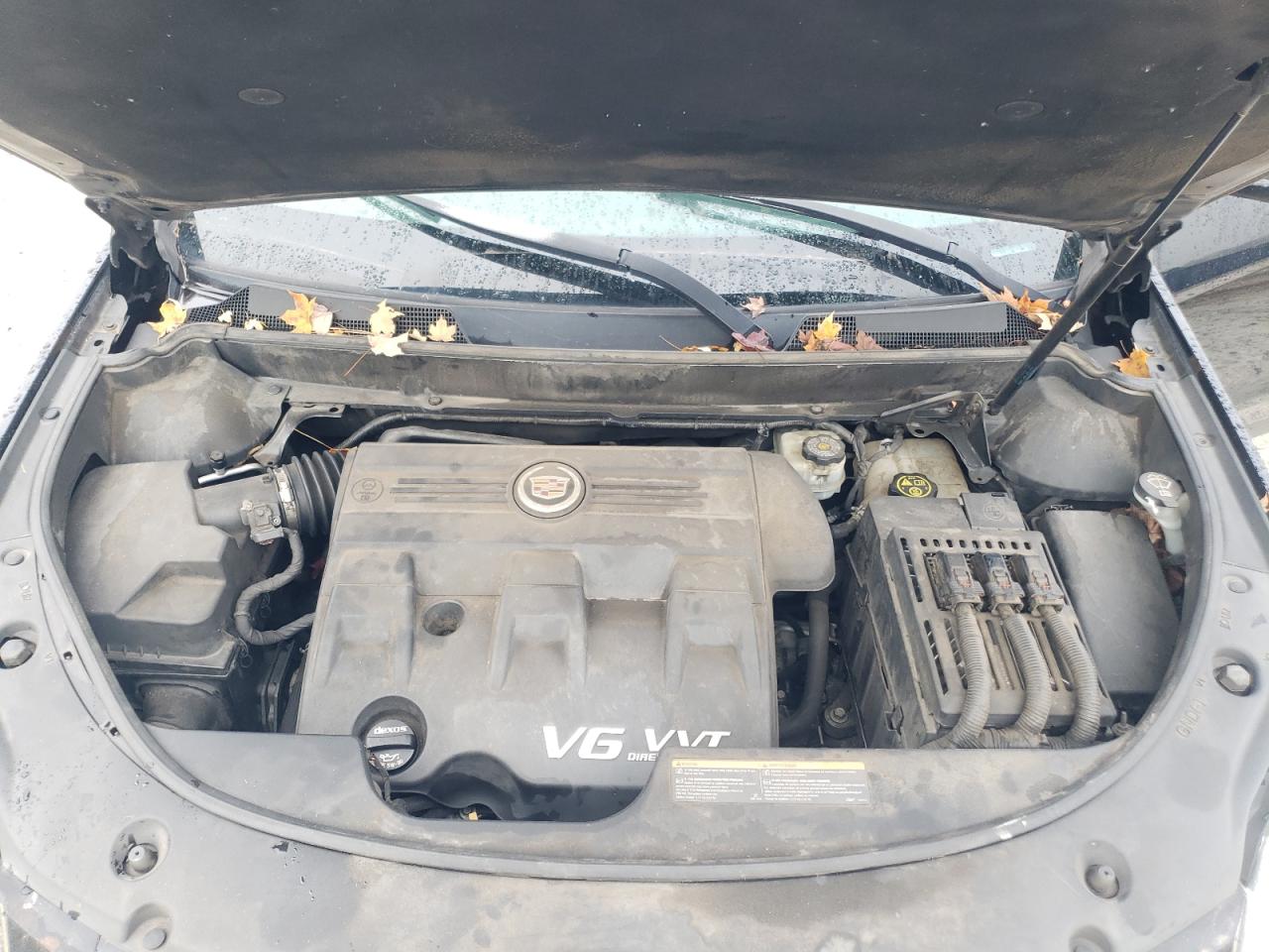 2015 Cadillac SRX VIN 3GYFNEE32FS595599 Copart auction photo, side / minor dent/scratches damage thumbnail 12