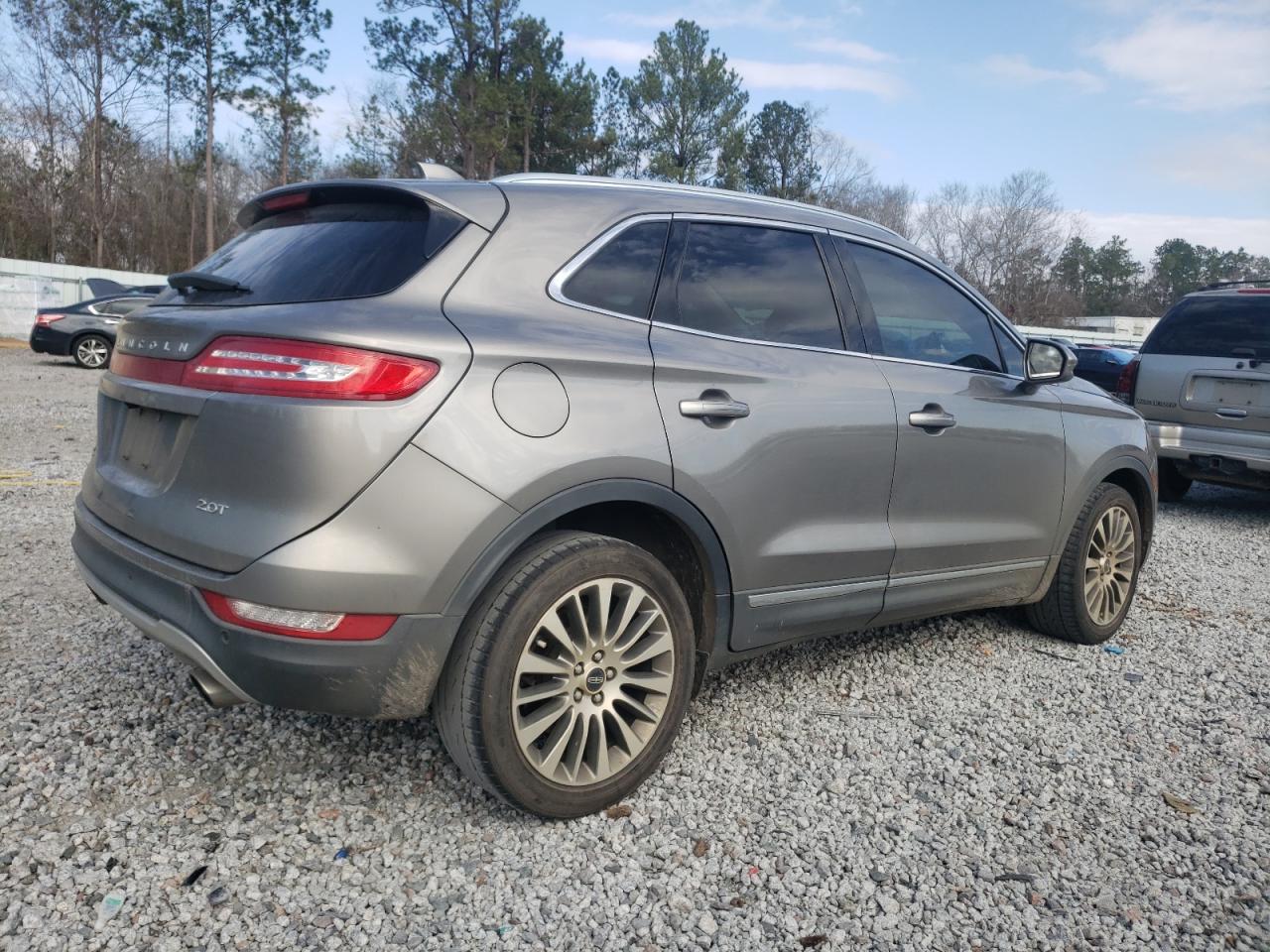 2017 Lincoln MKC VIN 5LMCJ3C94HUL56874 Copart auction photo, front end damage thumbnail 3
