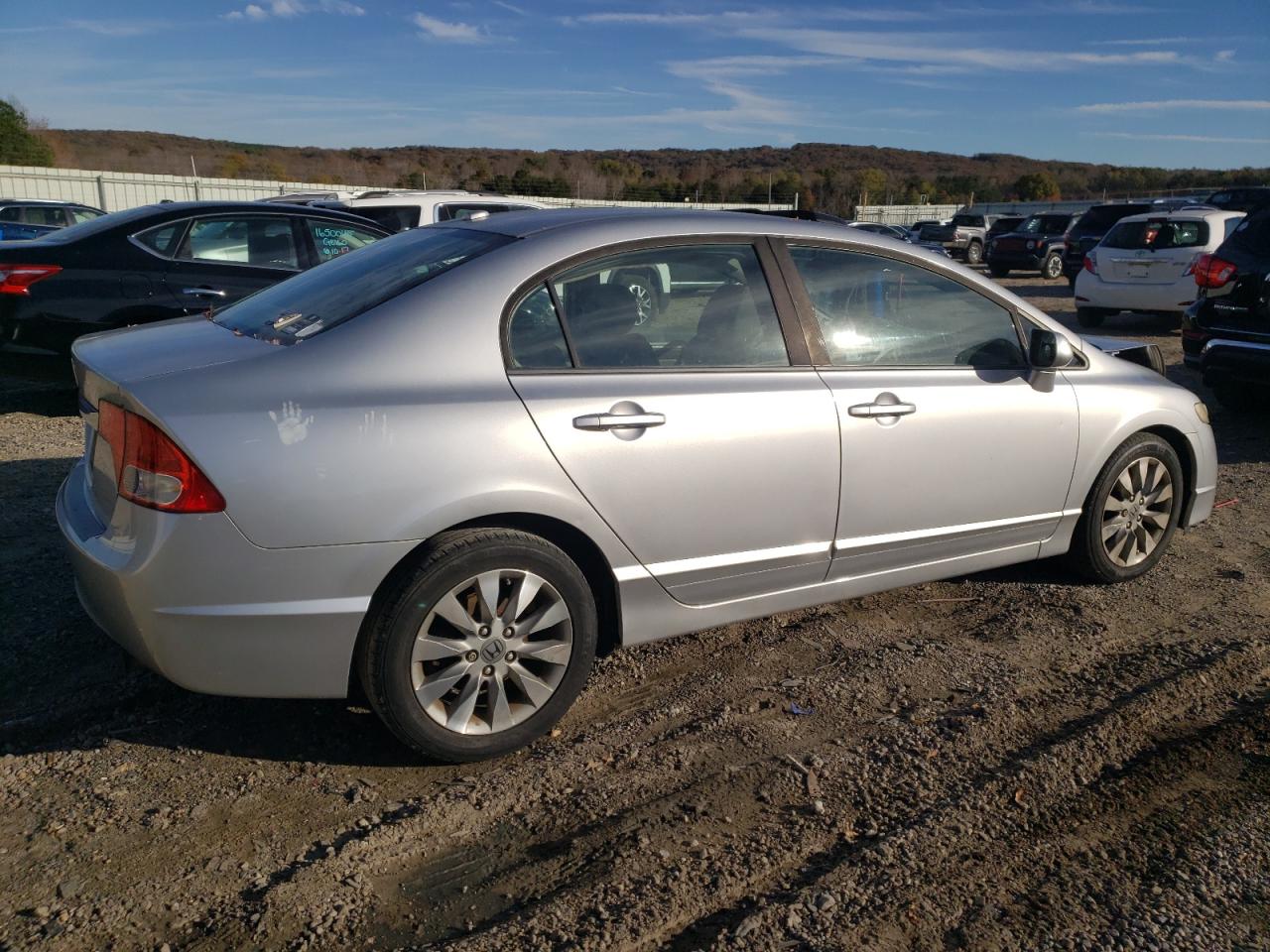 2010 Honda Civic VIN 19XFA1F88AE003067 Copart auction photo, front end / side damage thumbnail 3