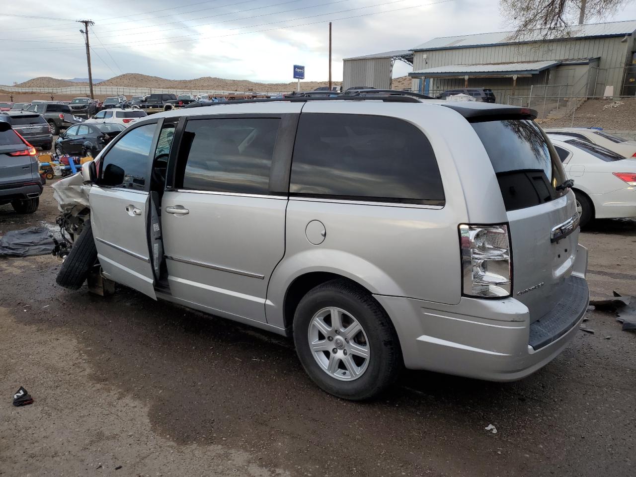 2010 Chrysler Town & Country VIN 2A4RR5D12AR228967 Copart auction photo, front end / side damage thumbnail 2