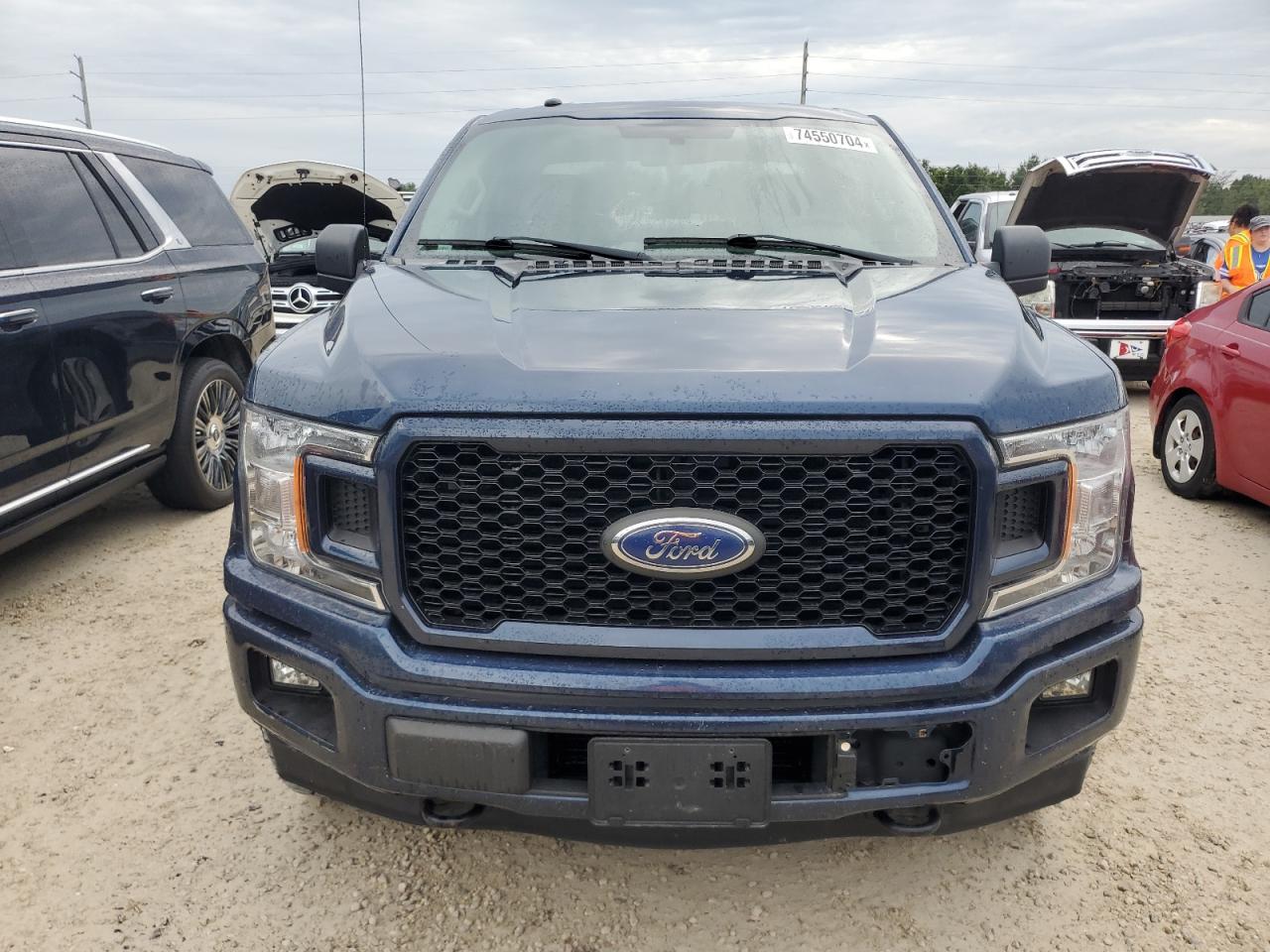 2018 Ford F-150 VIN 1FTEX1EP2JFB93537 Copart auction photo, water/flood / minor dent/scratches damage thumbnail 5