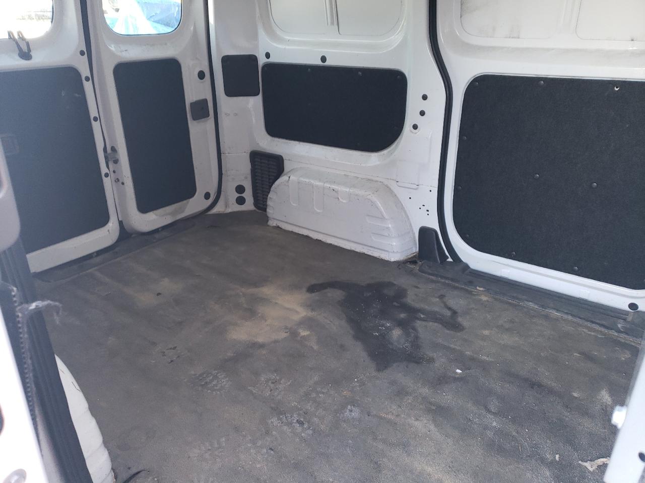 2017 Nissan NV VIN 3N6CM0KN2HK707967 Copart auction photo, minor dent/scratches damage thumbnail 11