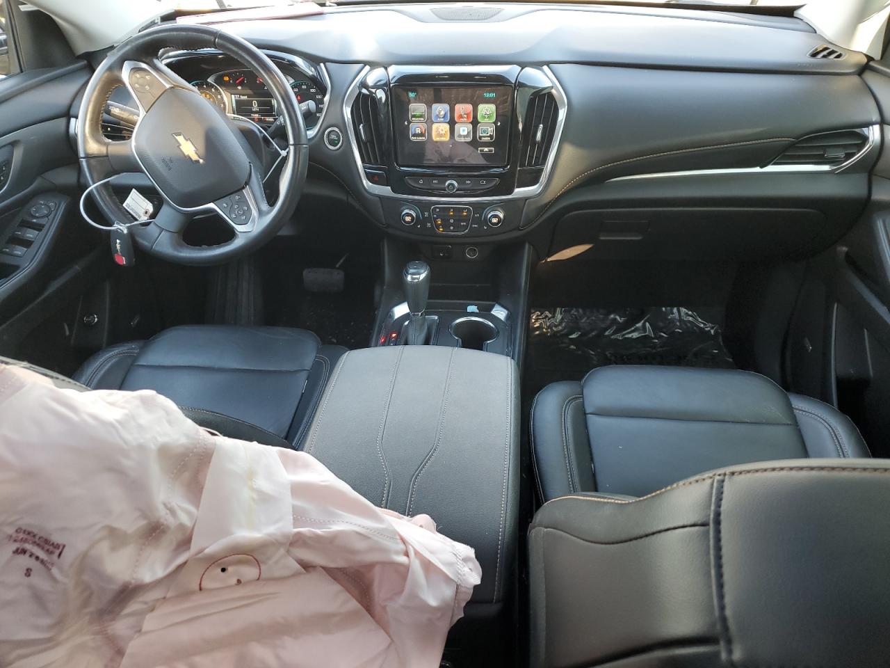 2019 Chevrolet Traverse VIN 1GNEVHKW3KJ117793 Copart auction photo, side damage thumbnail 8