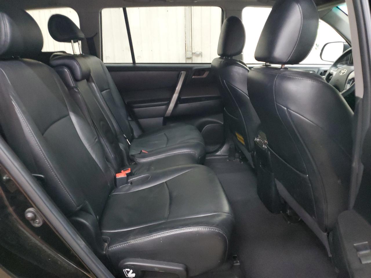 2011 Toyota Highlander VIN 5TDBK3EH2BS050417 Copart auction photo, front end / rear end damage thumbnail 11