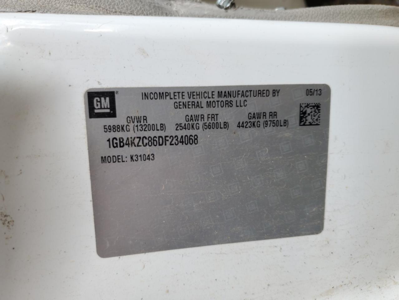 2013 Chevrolet Silverado VIN 1GB4KZC86DF234068 Copart auction photo, front end damage thumbnail 13