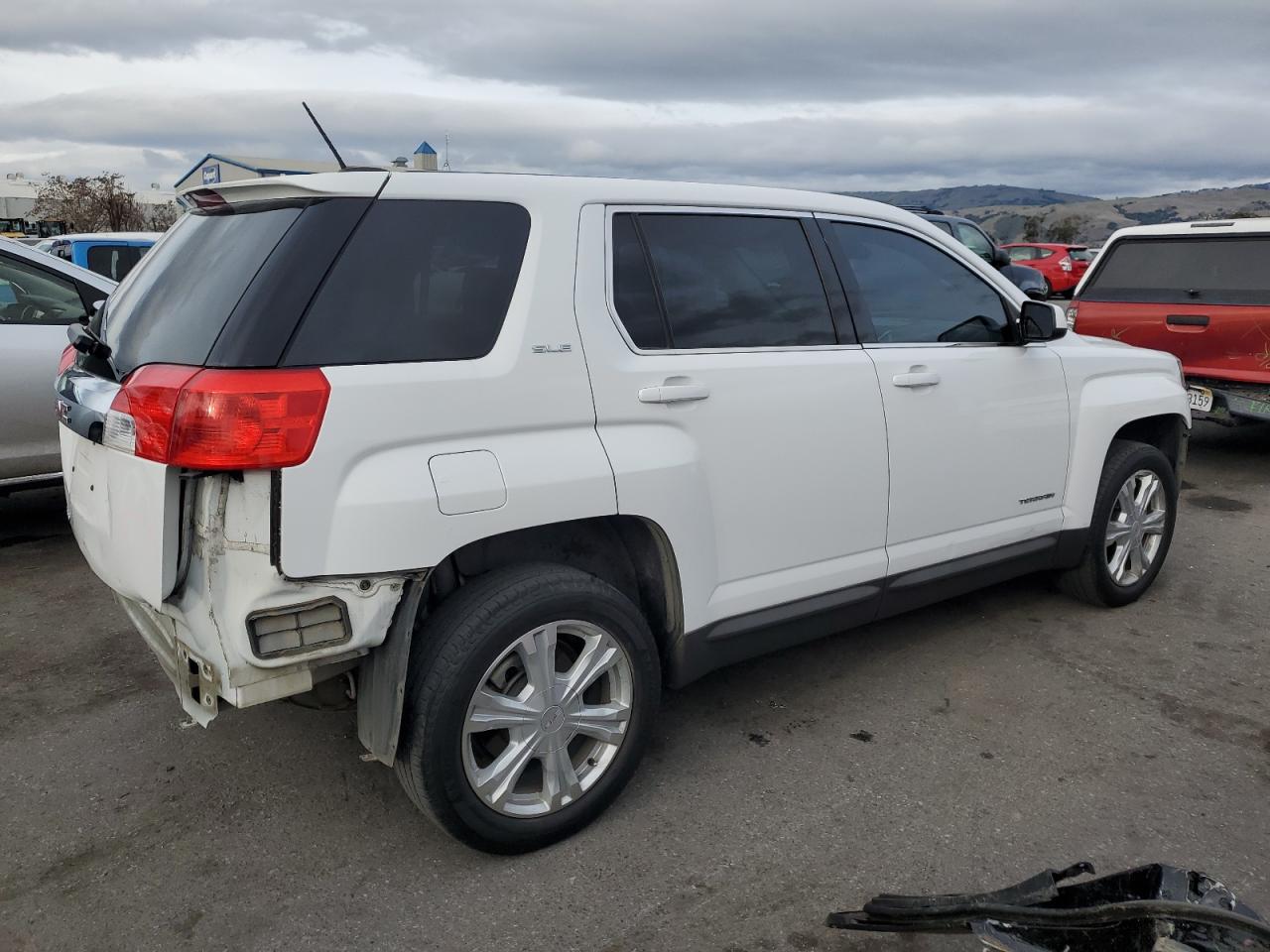 2017 GMC Terrain VIN 2GKALMEK8H6344681 Copart auction photo, all over damage thumbnail 3