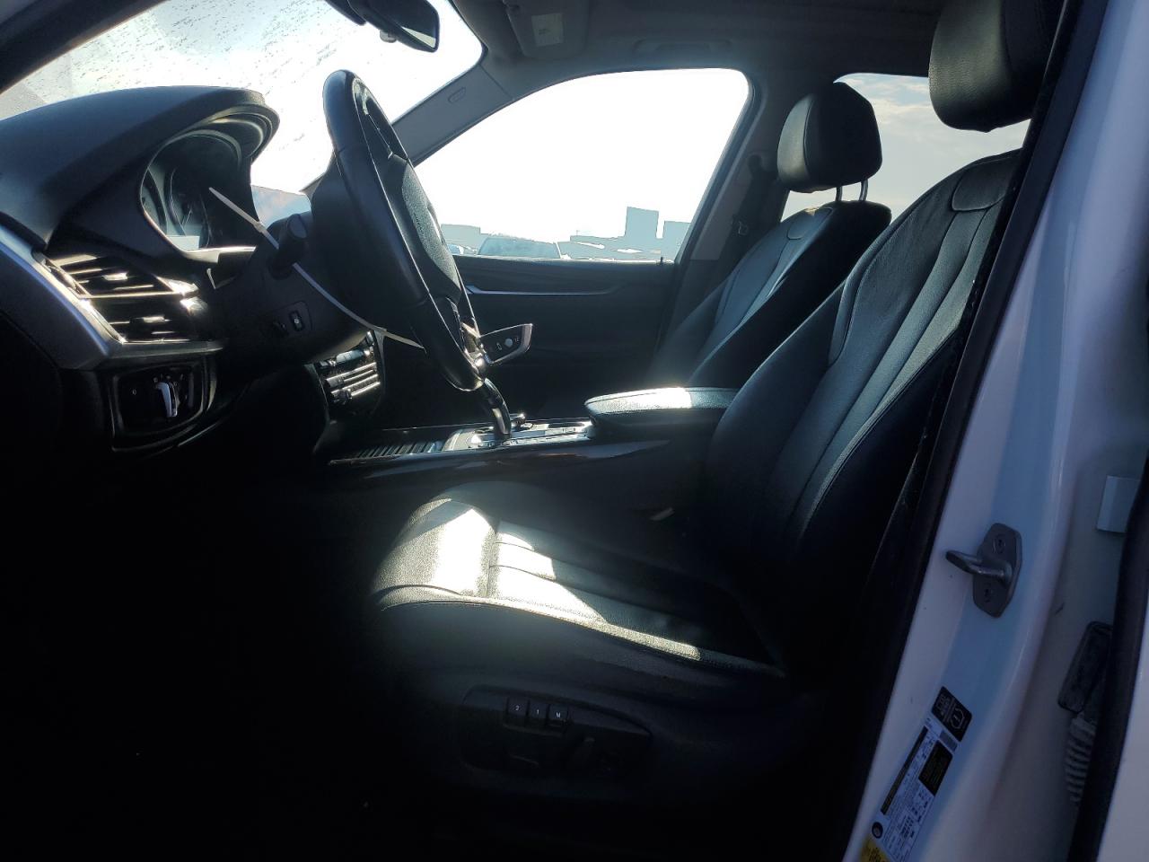 2014 BMW X5 VIN 5UXKR0C59E0H17513 Copart auction photo, front end damage thumbnail 7