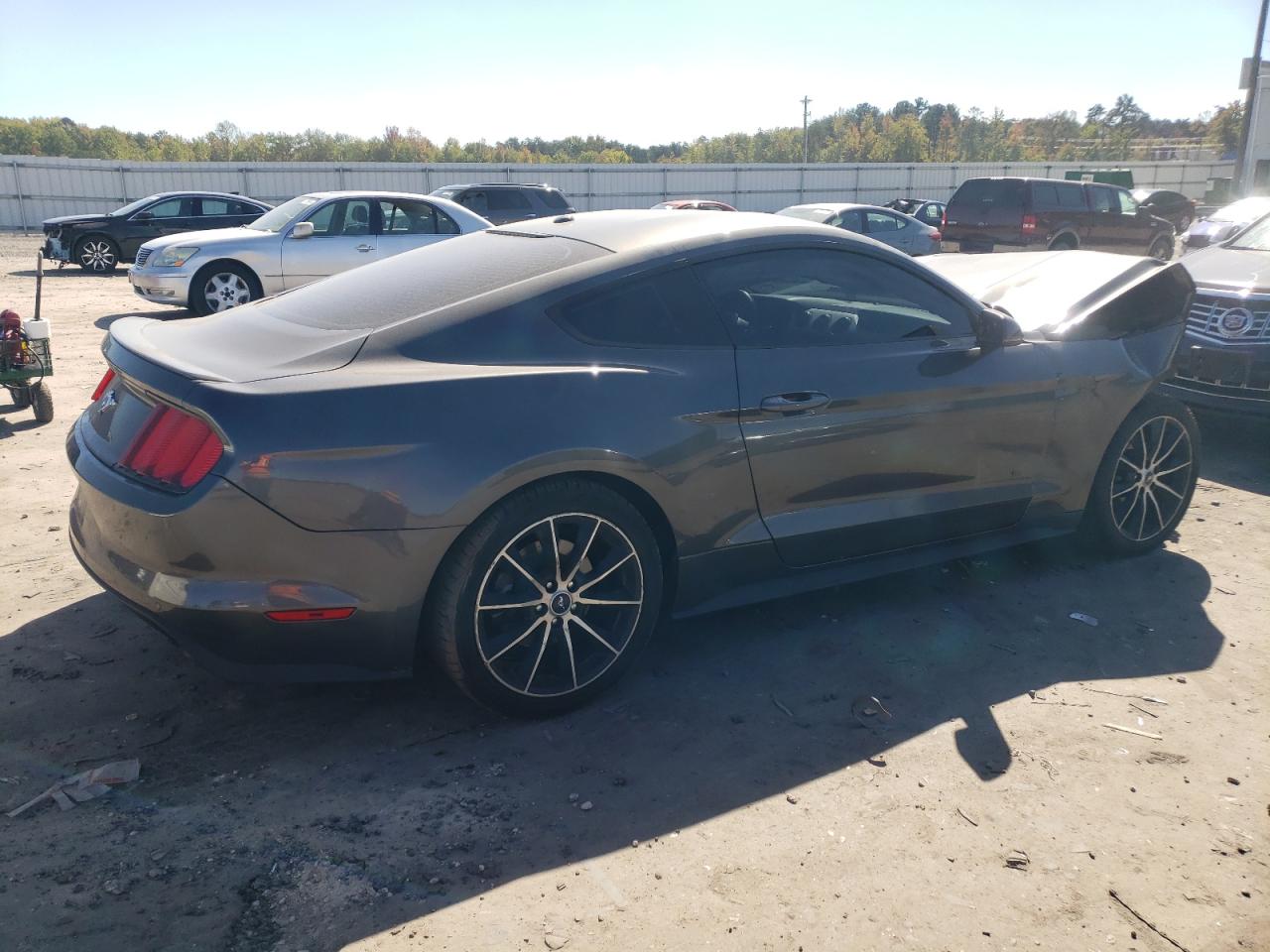 2017 Ford Mustang VIN 1FA6P8TH5H5237111 Copart auction photo, front end / rear end damage thumbnail 3