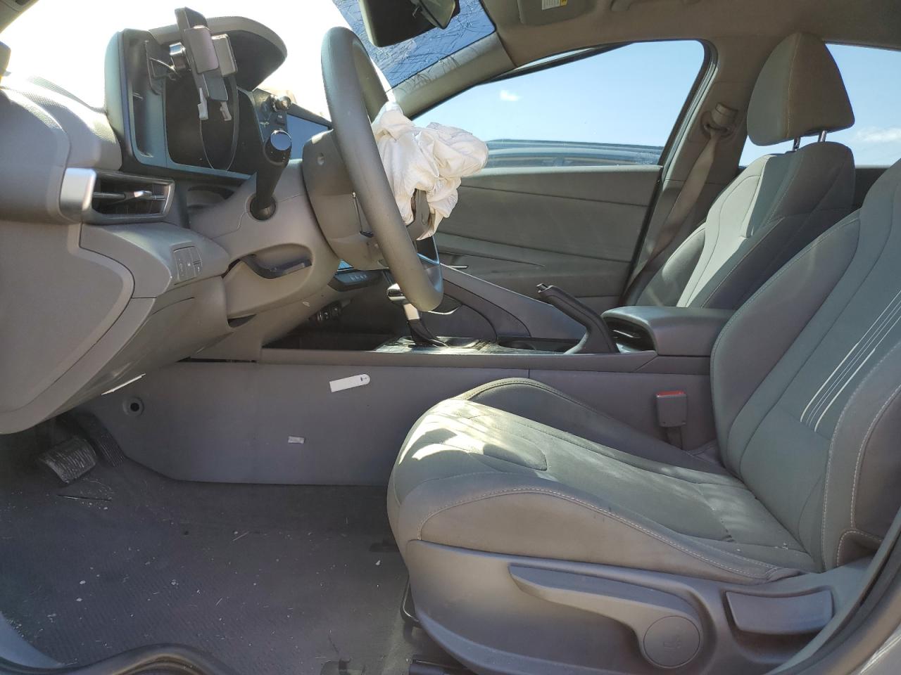 2022 Hyundai Elantra VIN KMHLM4AG6NU226043 Copart auction photo, front end / minor dent/scratches damage thumbnail 7