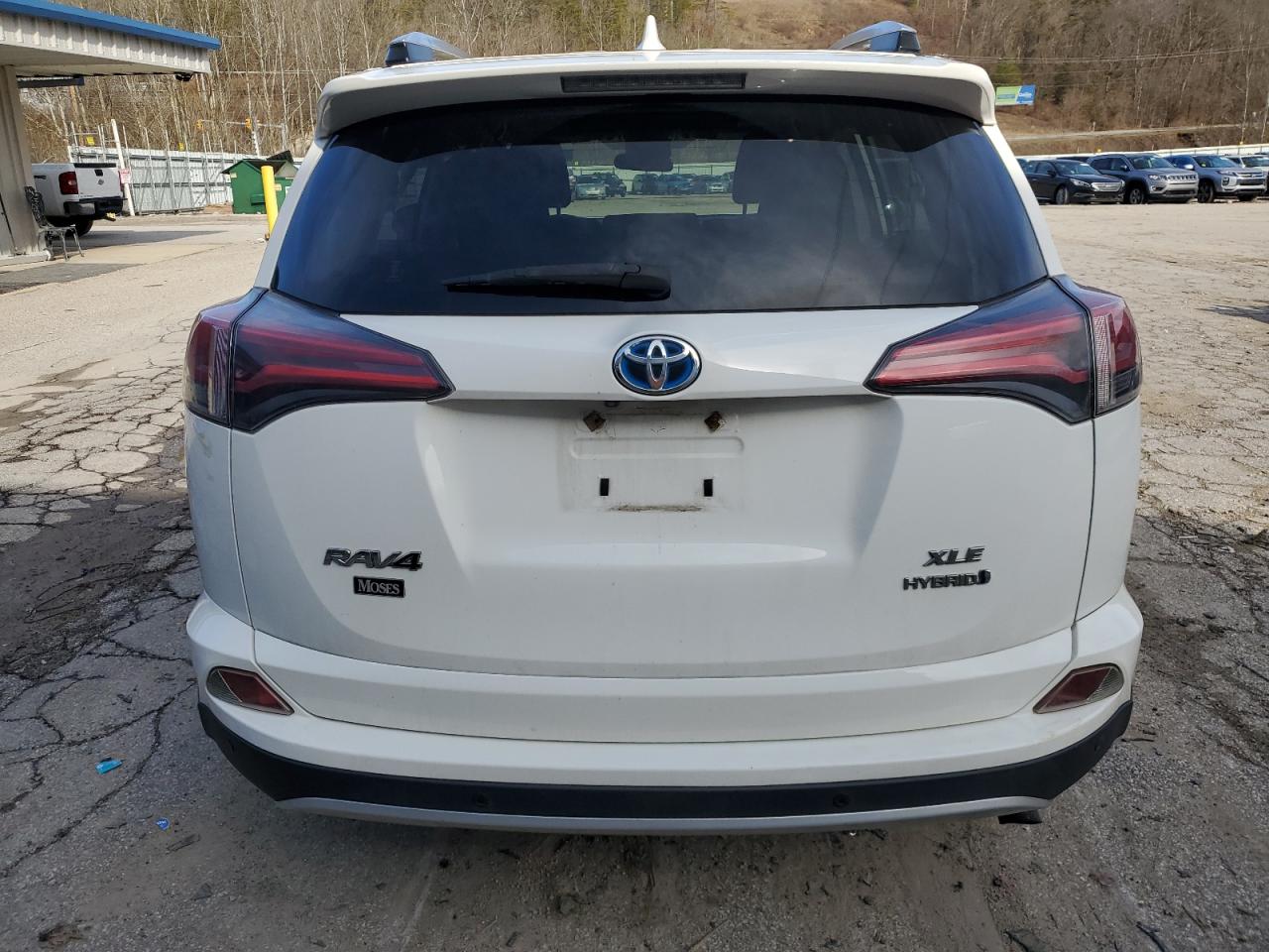 2016 Toyota RAV 4 VIN JTMRJREV7GD006281 Copart auction photo, front end / side damage thumbnail 6