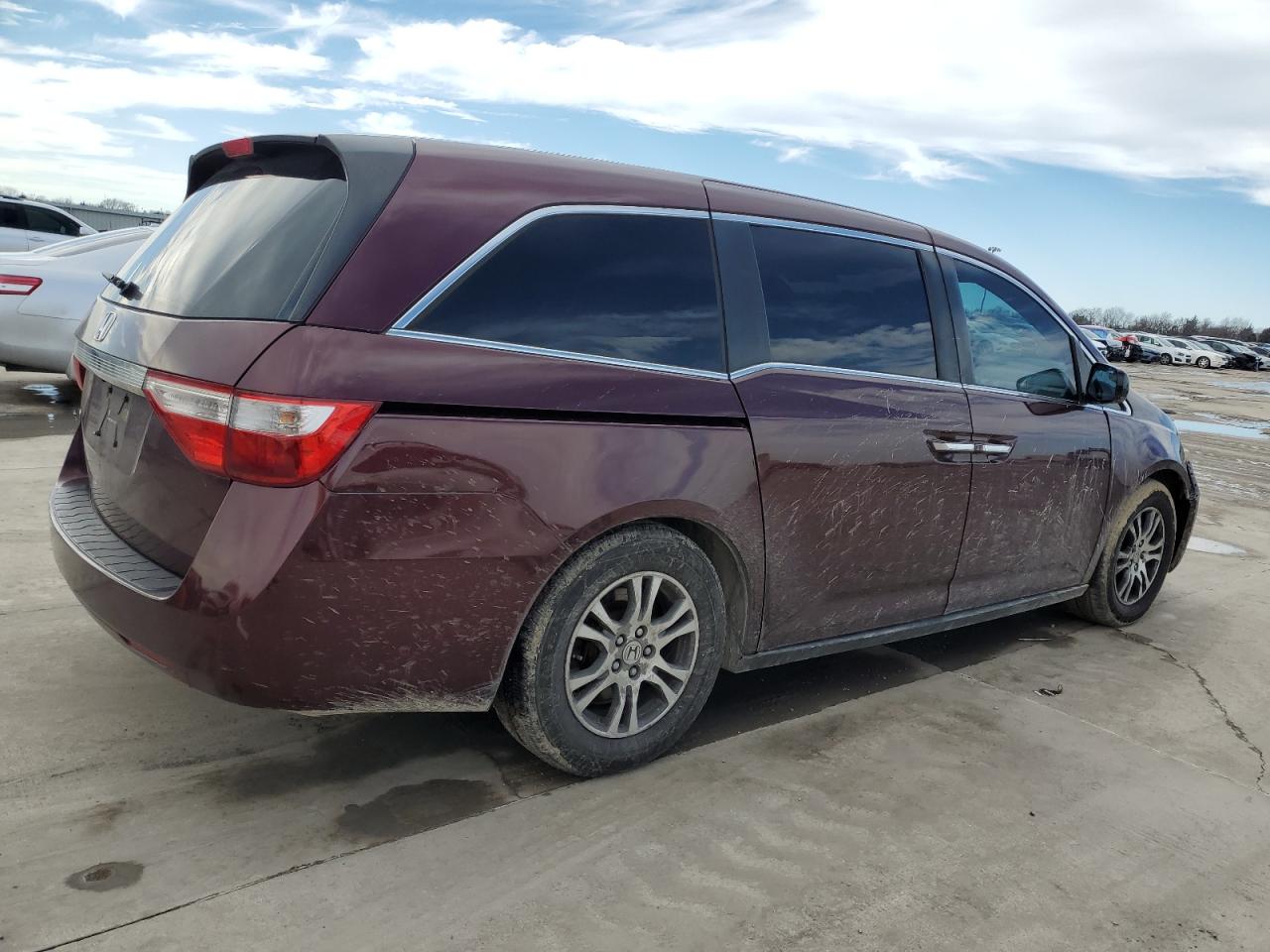 2013 Honda Odyssey VIN 5FNRL5H61DB042057 Copart auction photo, side damage thumbnail 3