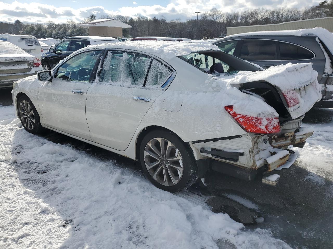 2013 Honda Accord VIN 1HGCR2F57DA005750 Copart auction photo, rear end / minor dent/scratches damage thumbnail 2