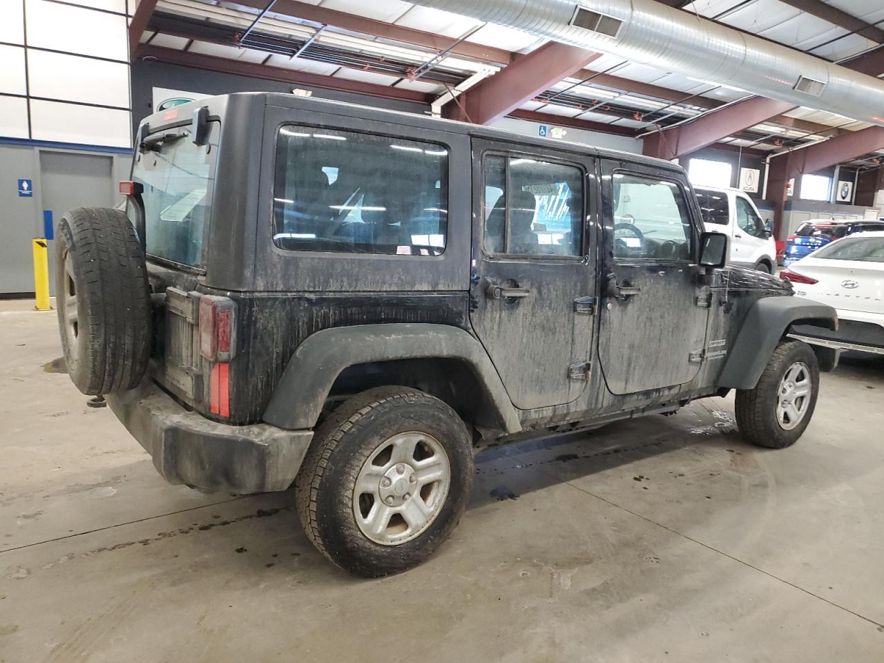 2015 Jeep Wrangler VIN 1C4BJWKG5FL533603 Copart auction photo, minor dent/scratches damage thumbnail 3