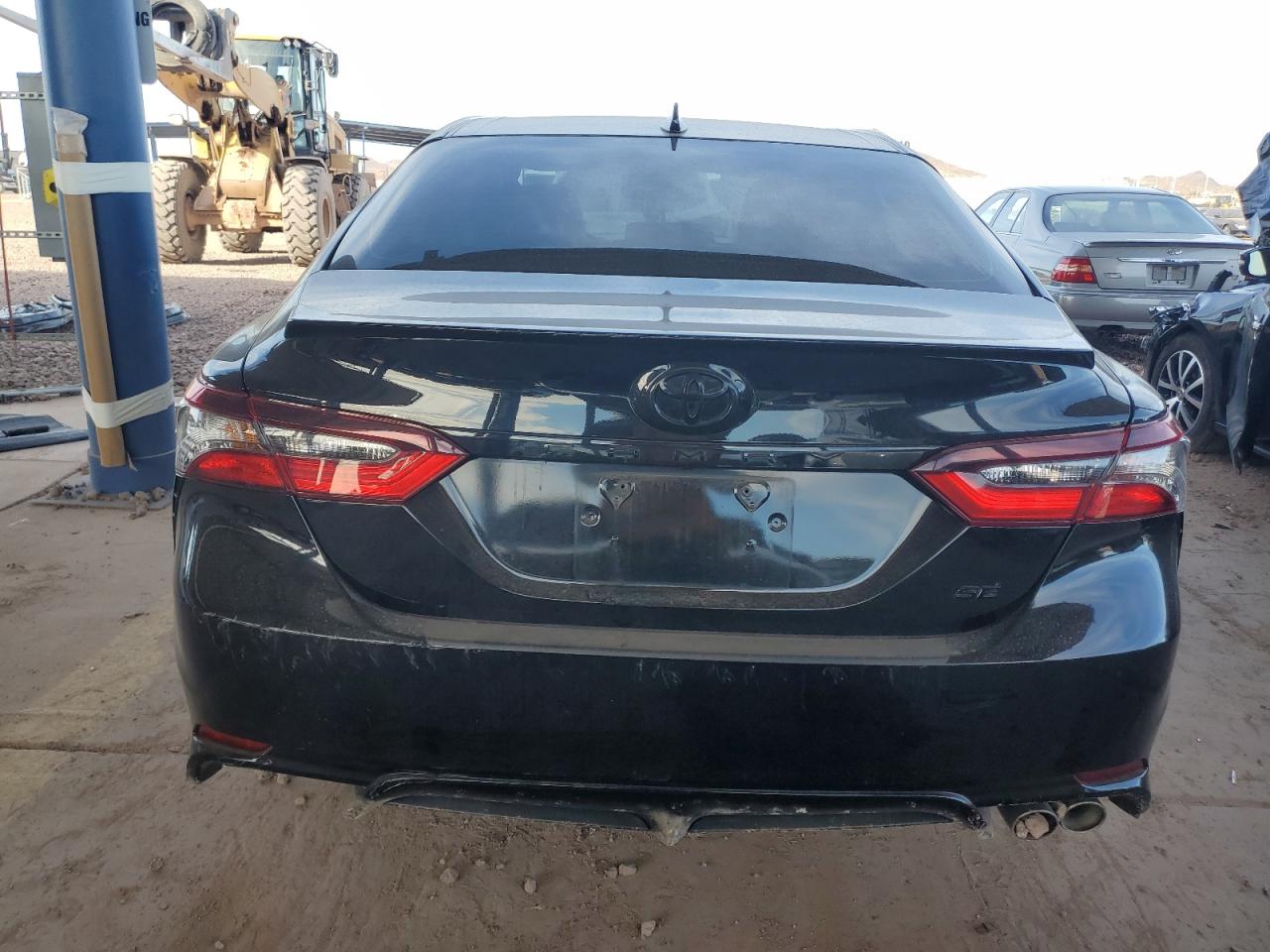 2021 Toyota Camry VIN 4T1G11AK4MU456093 Copart auction photo, side / front end damage thumbnail 6