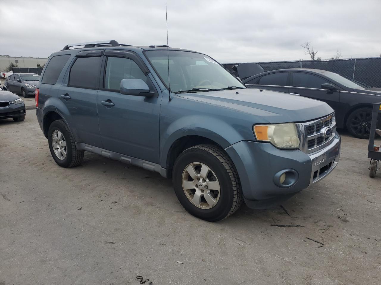 2010 Ford Escape VIN 1FMCU0E79AKC45937 Copart auction photo, minor dent/scratches damage thumbnail 4