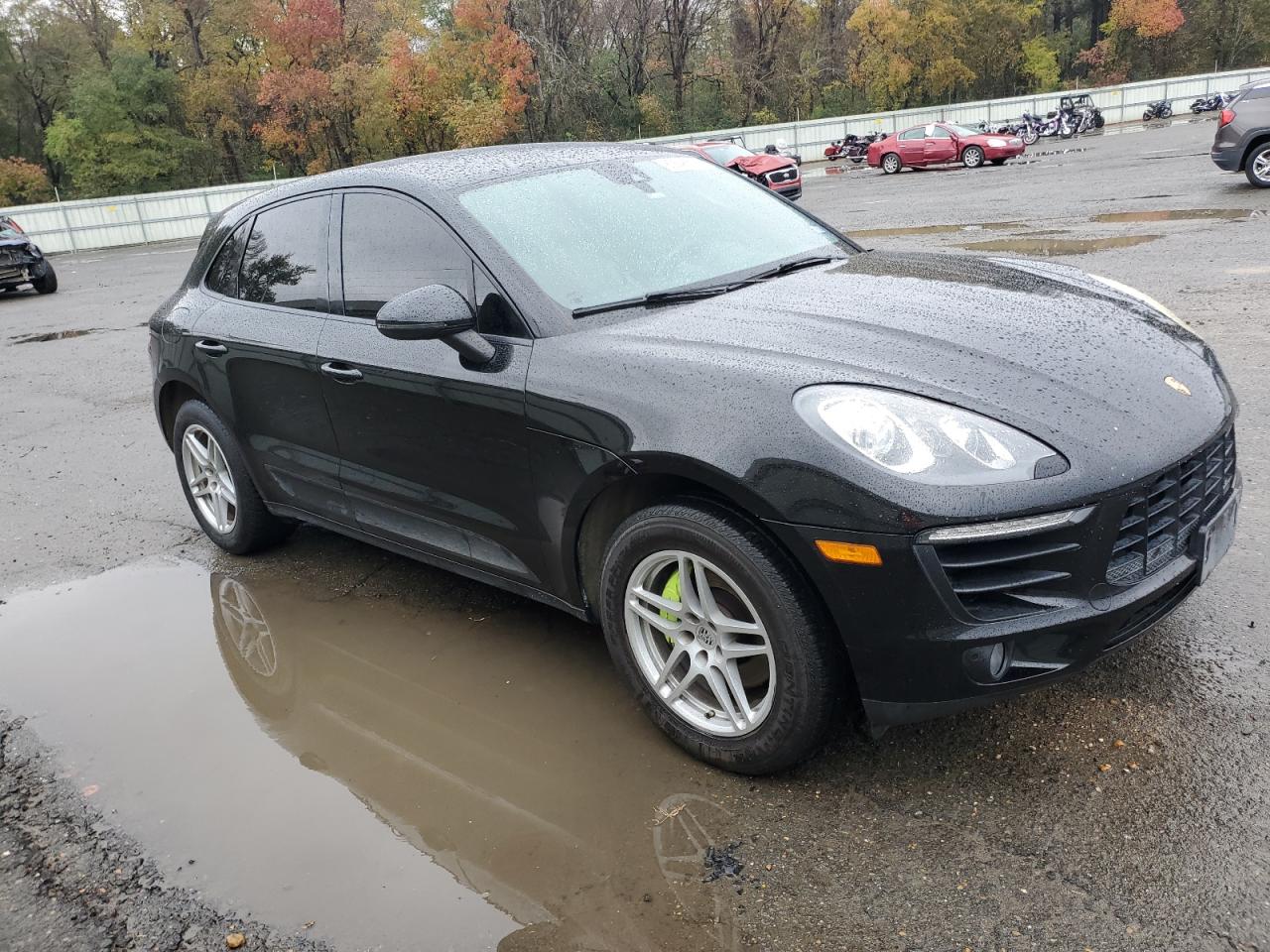 2017 Porsche Macan VIN WP1AA2A54HLB81698 Copart auction photo, front end / side damage thumbnail 4