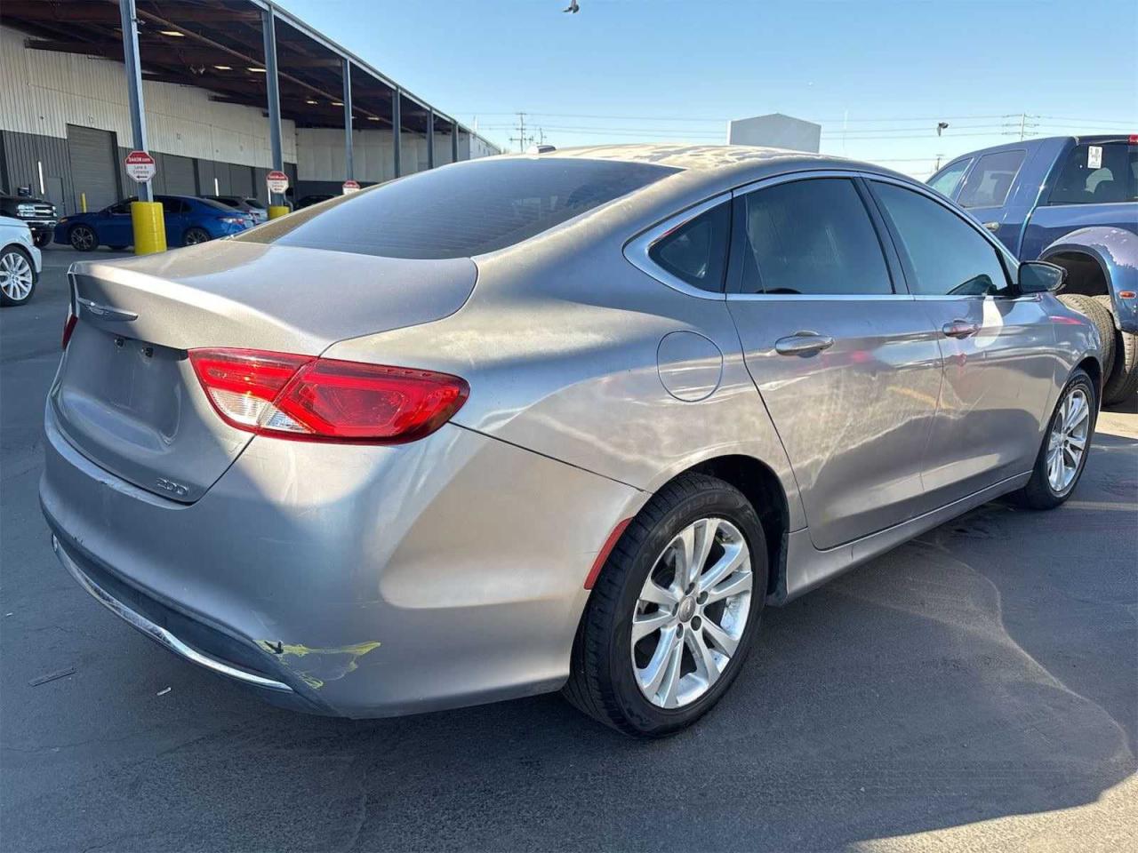 2015 Chrysler 200 VIN 1C3CCCAB6FN676152 Copart auction photo, minor dent/scratches / normal wear damage thumbnail 4