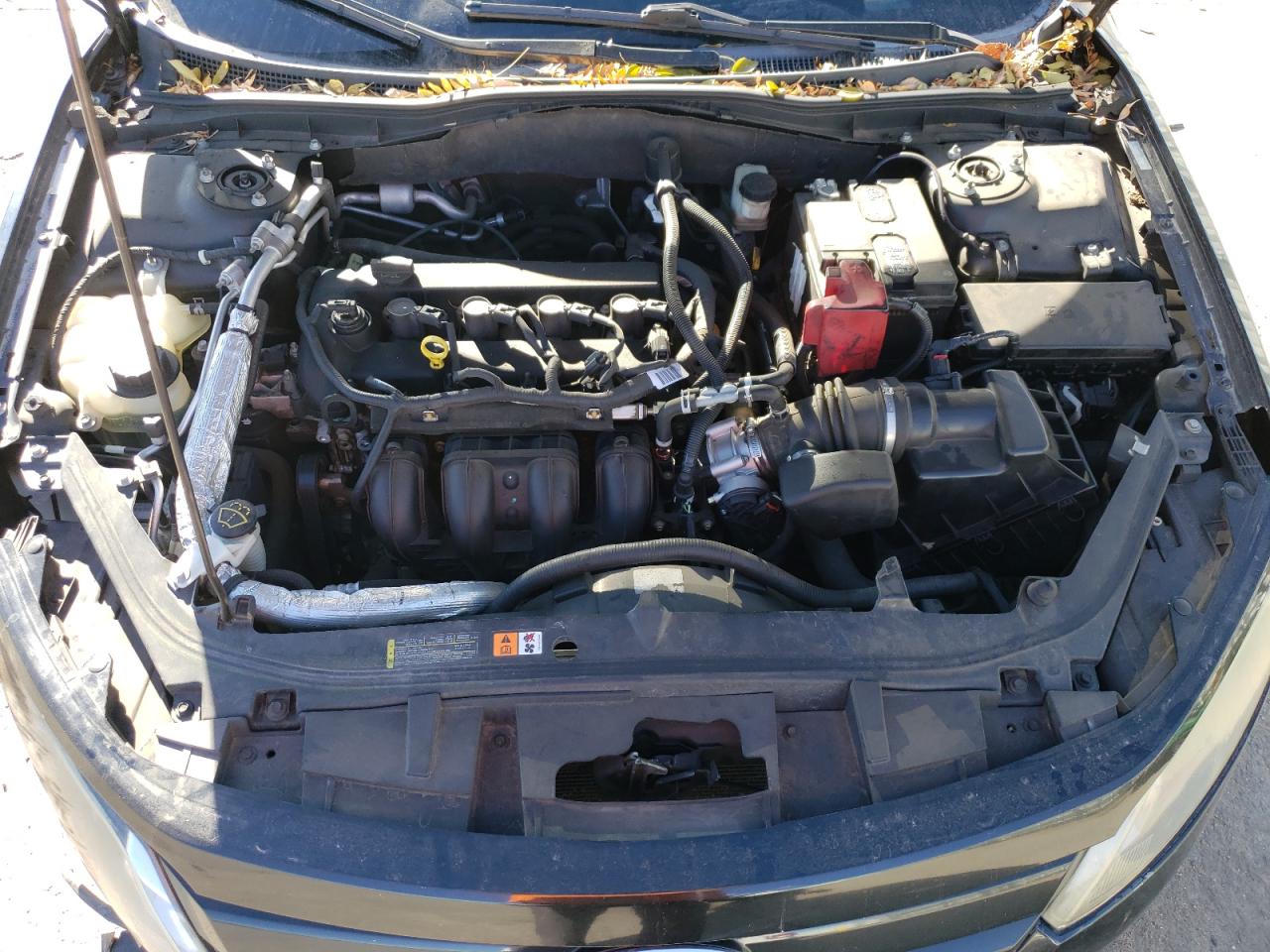 2010 Ford Fusion VIN 3FAHP0HA7AR260267 Copart auction photo, front end / rear end damage thumbnail 11