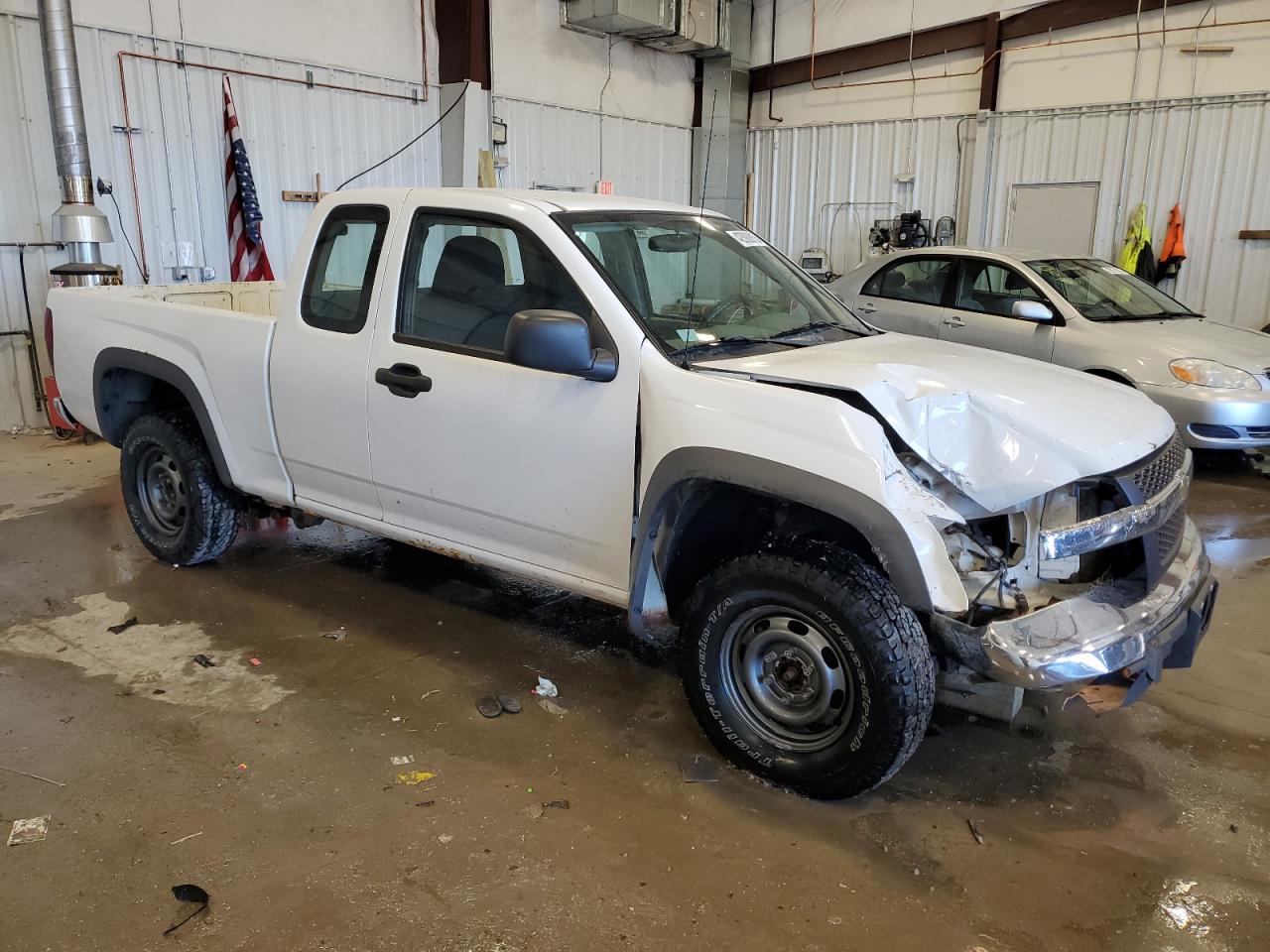 2005 Chevrolet Colorado VIN 1GCDT196458168366 Copart auction photo, front end damage thumbnail 4