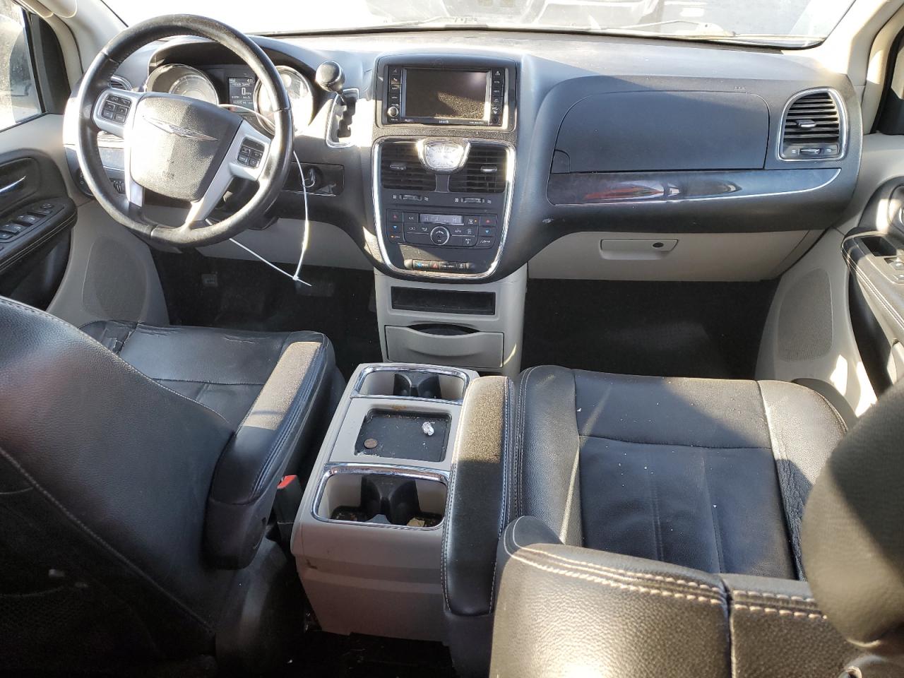 2014 Chrysler Town & Country VIN 2C4RC1BG1ER177720 Copart auction photo, front end / undercarriage damage thumbnail 8