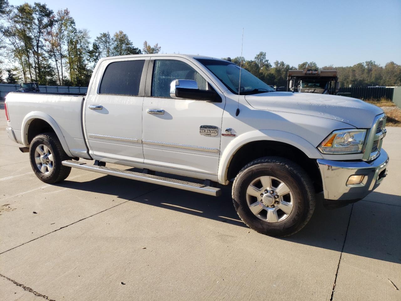 2014 RAM 3500 VIN 3C63R3FL2EG260304 Copart auction photo, water/flood damage thumbnail 4