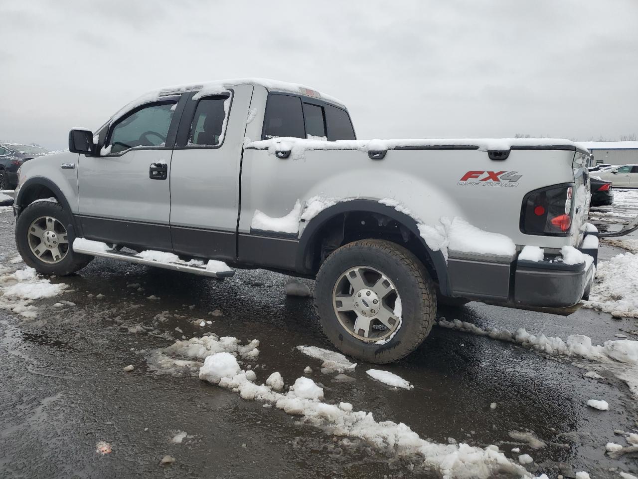 2004 Ford F-150 VIN 1FTPX04504KC41194 Copart auction photo, undercarriage damage thumbnail 2