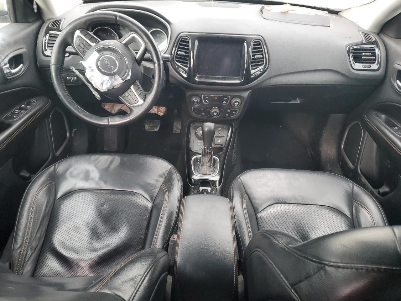 2018 Jeep Compass VIN 3C4NJDCB4JT440556 Copart auction photo, front end damage thumbnail 8
