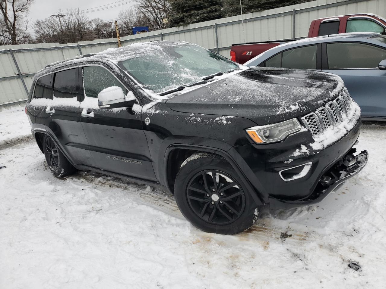 2017 Jeep Grand Cherokee VIN 1C4RJFCG3HC900062 Copart auction photo, front end / rollover damage thumbnail 4