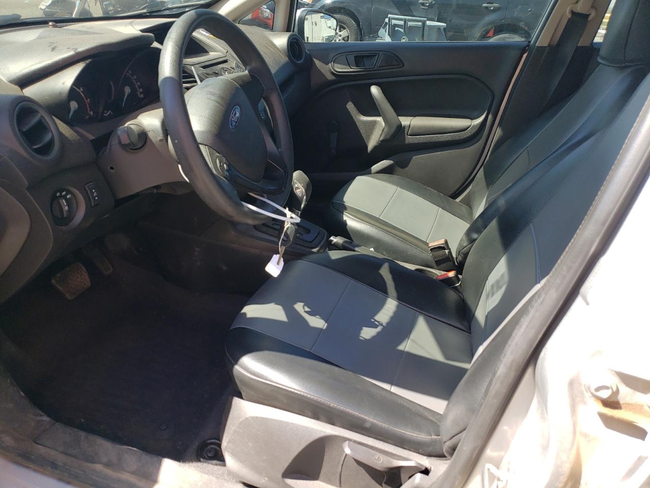 2019 Ford Fiesta VIN 3FADP4AJ3KM132459 Copart auction photo, front end damage thumbnail 7