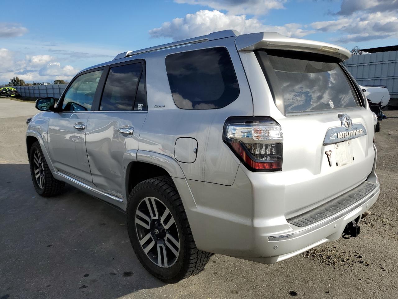 2018 Toyota 4Runner VIN JTEBU5JR5J5608460 Copart auction photo, side damage thumbnail 2