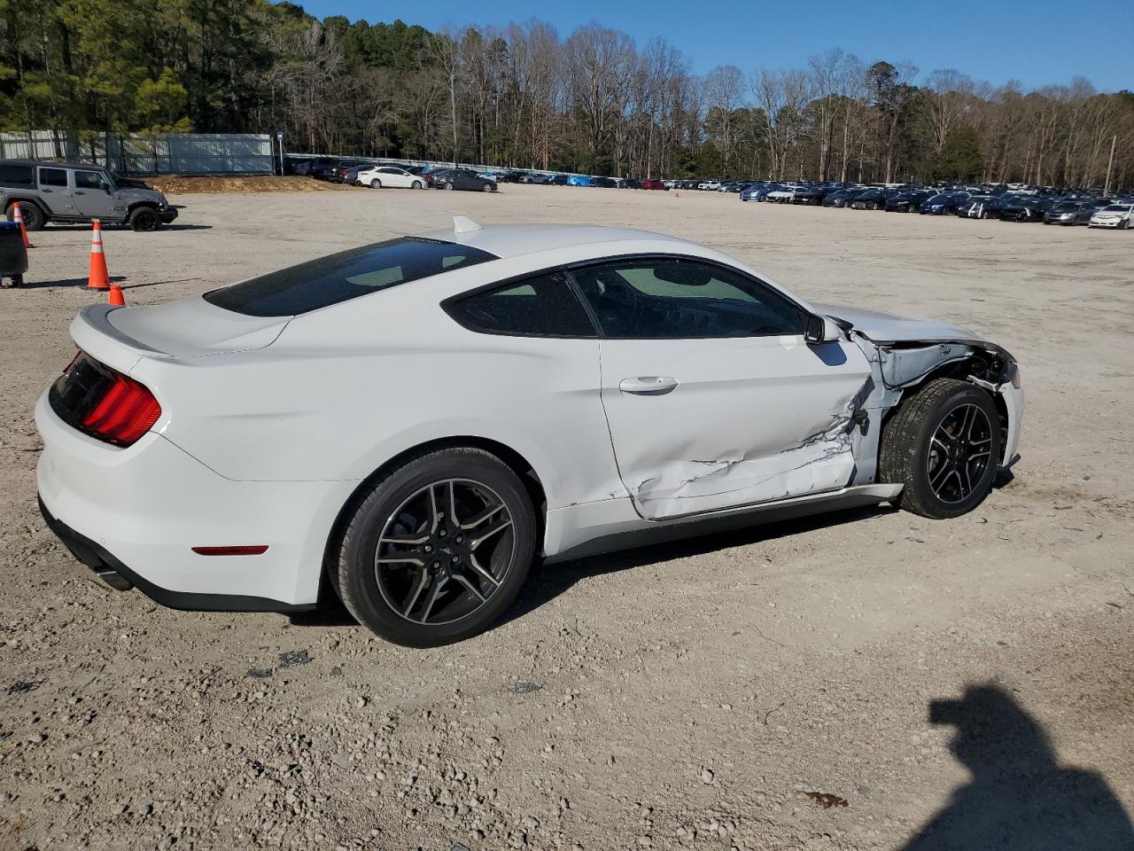 2022 Ford Mustang VIN 1FA6P8TH0N5100590 Copart auction photo, side / front end damage thumbnail 3