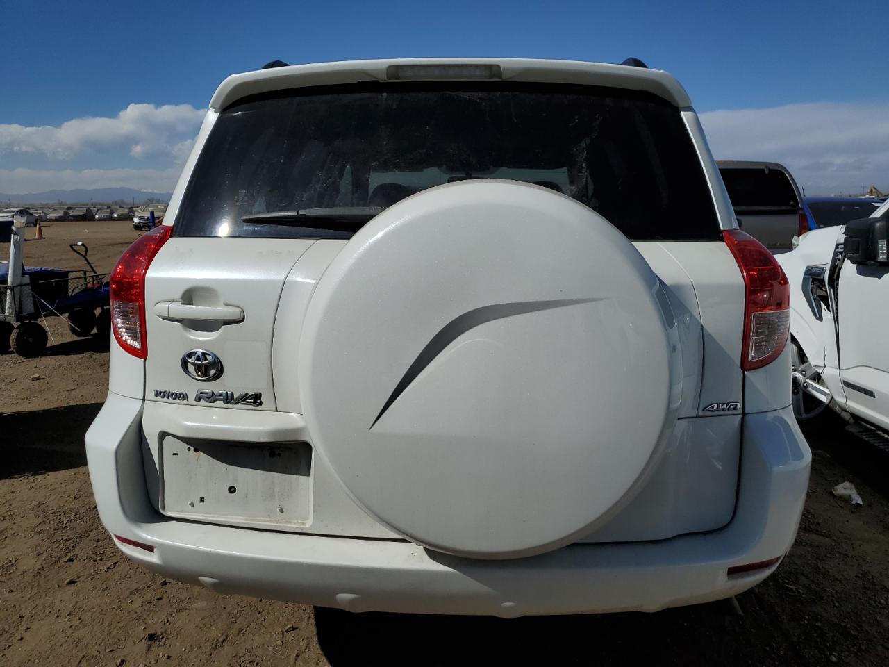 2008 Toyota RAV 4 VIN JTMBK31VX85051017 Copart auction photo, front end damage thumbnail 6