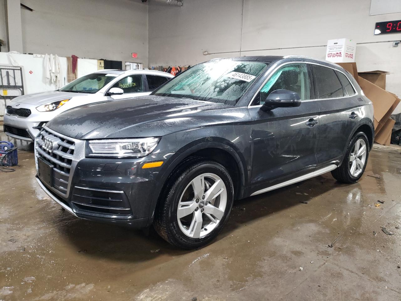 2019 Audi Q5 VIN WA1ANAFYXK2079977