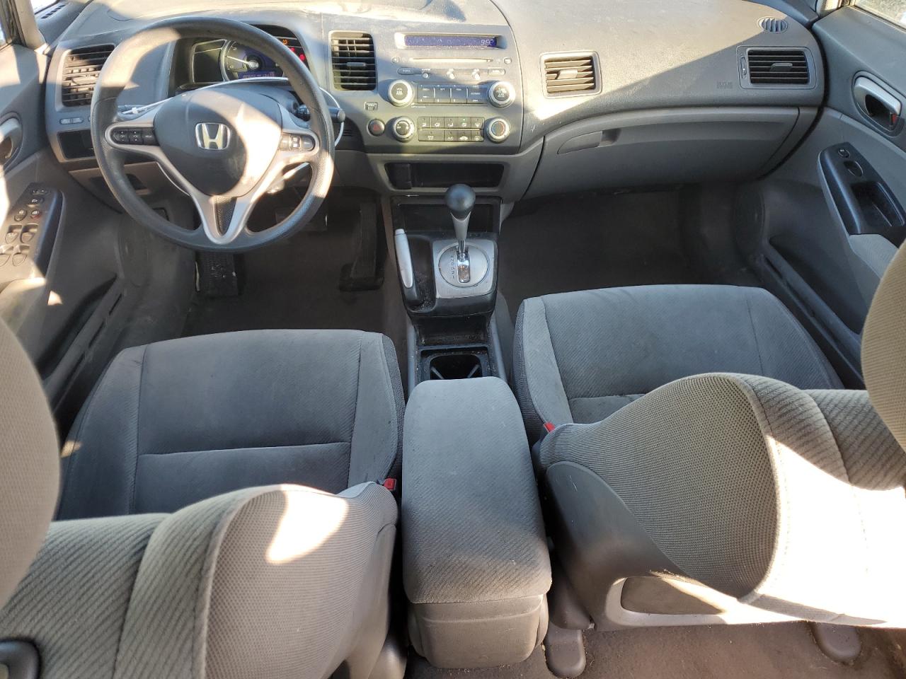 2010 Honda Civic VIN 19XFA1F80AE048715 Copart auction photo, front end damage thumbnail 8