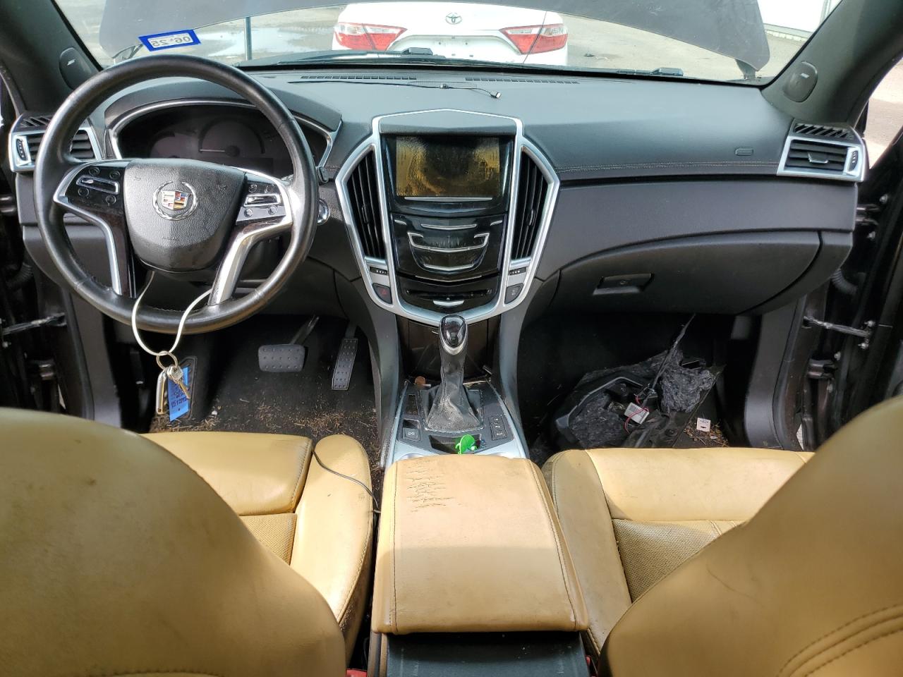 2015 Cadillac SRX VIN 3GYFNCE33FS571798 Copart auction photo, front end / minor dent/scratches damage thumbnail 8
