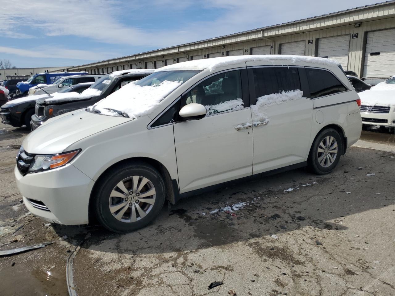 2016 Honda Odyssey VIN 5FNRL5H62GB093037