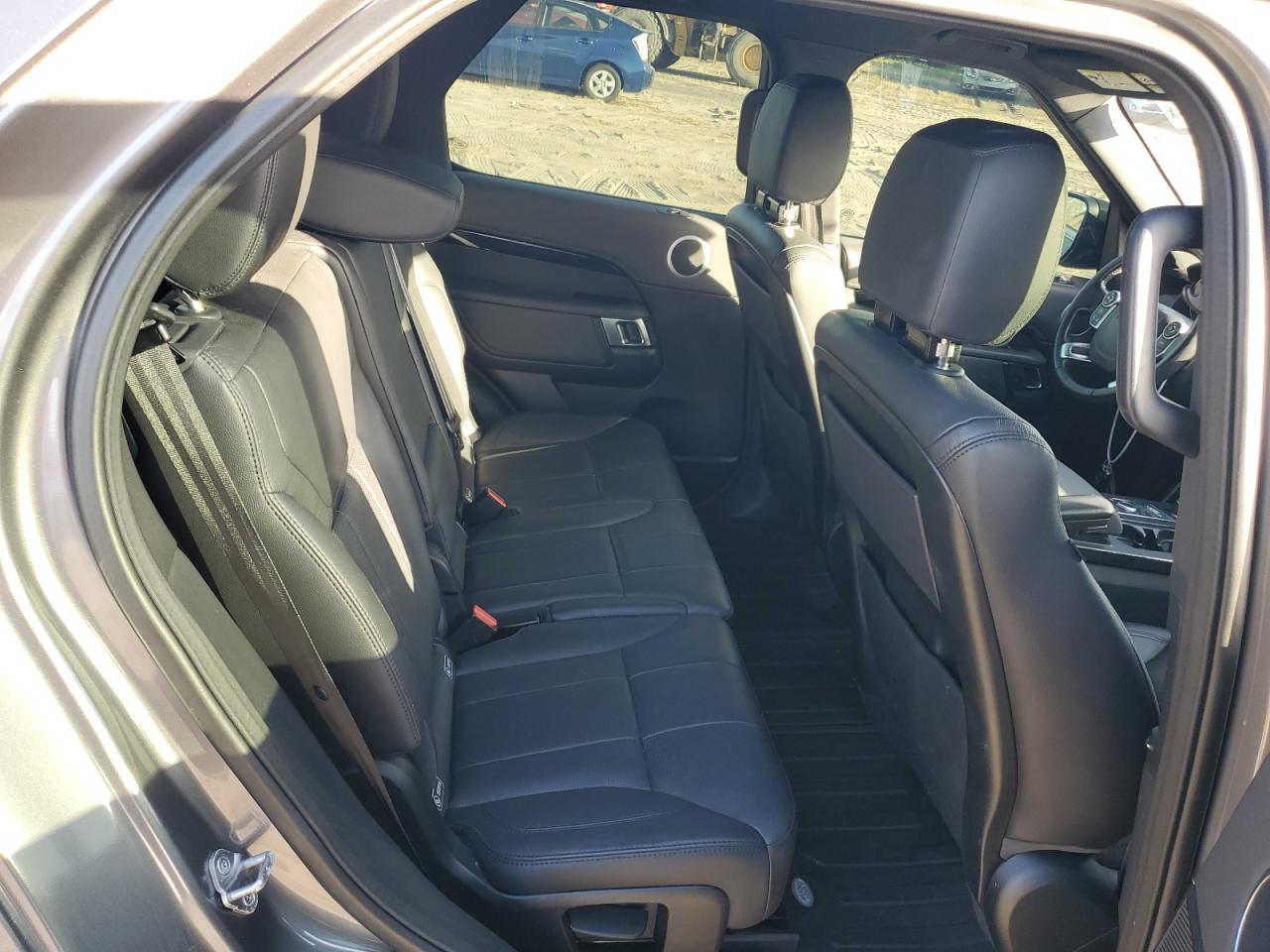 2018 Land Rover Discovery VIN SALRG2RK3JA050818 Copart auction photo, front end damage thumbnail 11