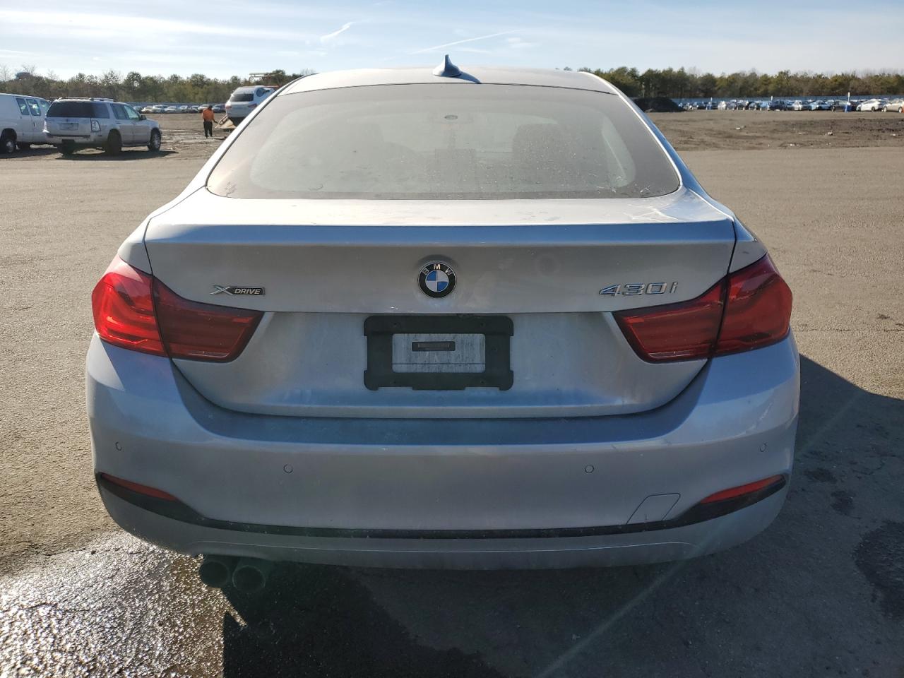 2018 BMW 4er VIN WBA4J3C56JBL03326 Copart auction photo, front end / minor dent/scratches damage thumbnail 6