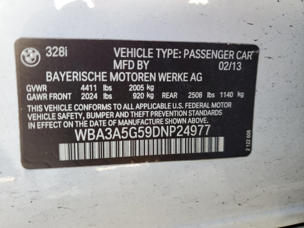2013 BMW 3er VIN WBA3A5G59DNP24977 Copart auction photo, front end / undercarriage damage thumbnail 14