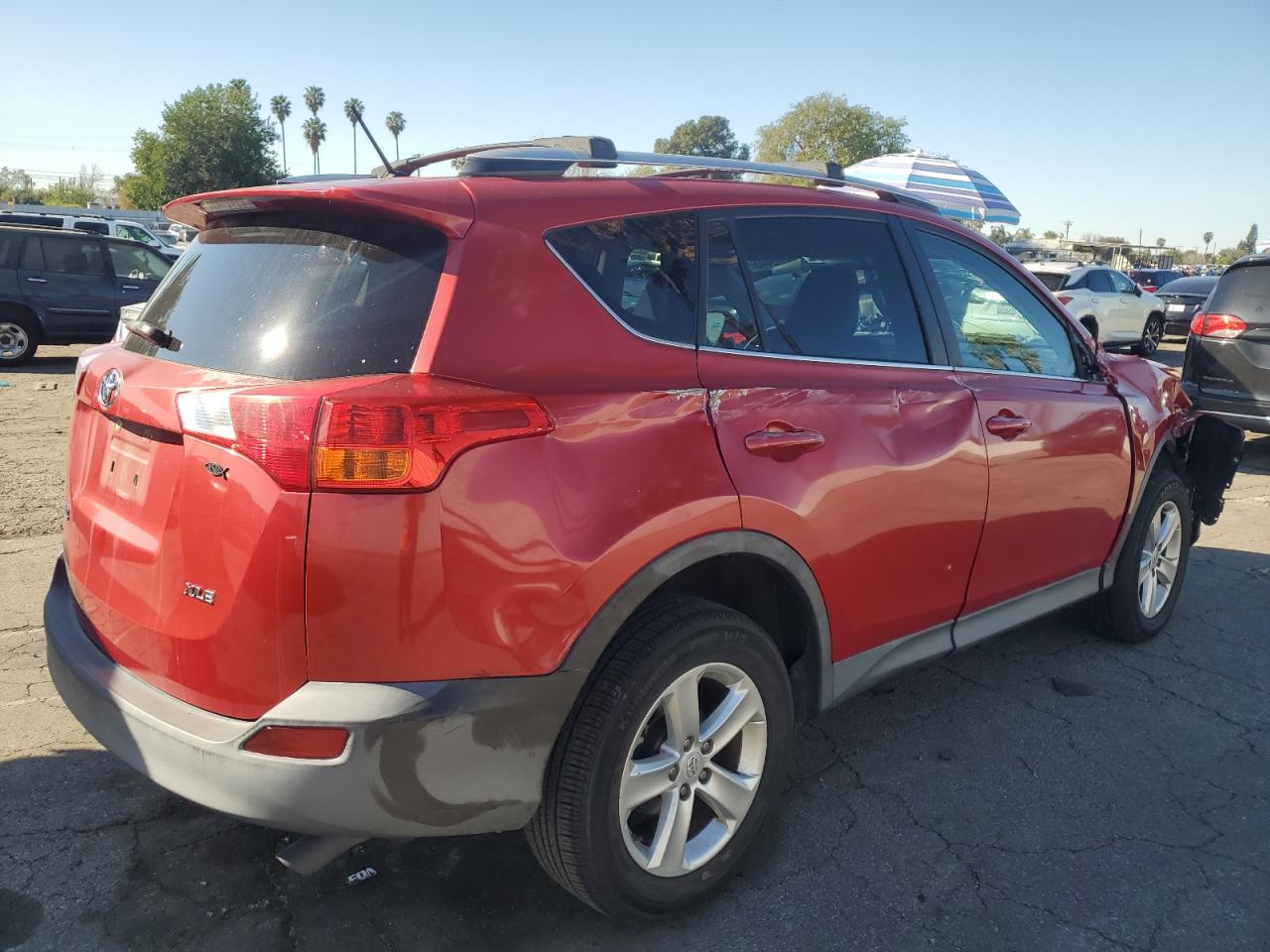 2013 Toyota RAV 4 VIN 2T3WFREV5DW027147 Copart auction photo, rollover damage thumbnail 3