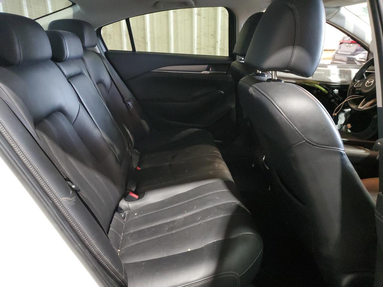 2018 Mazda 6 VIN JM1GL1WY7J1318363 Copart auction photo, front end / minor dent/scratches damage thumbnail 10